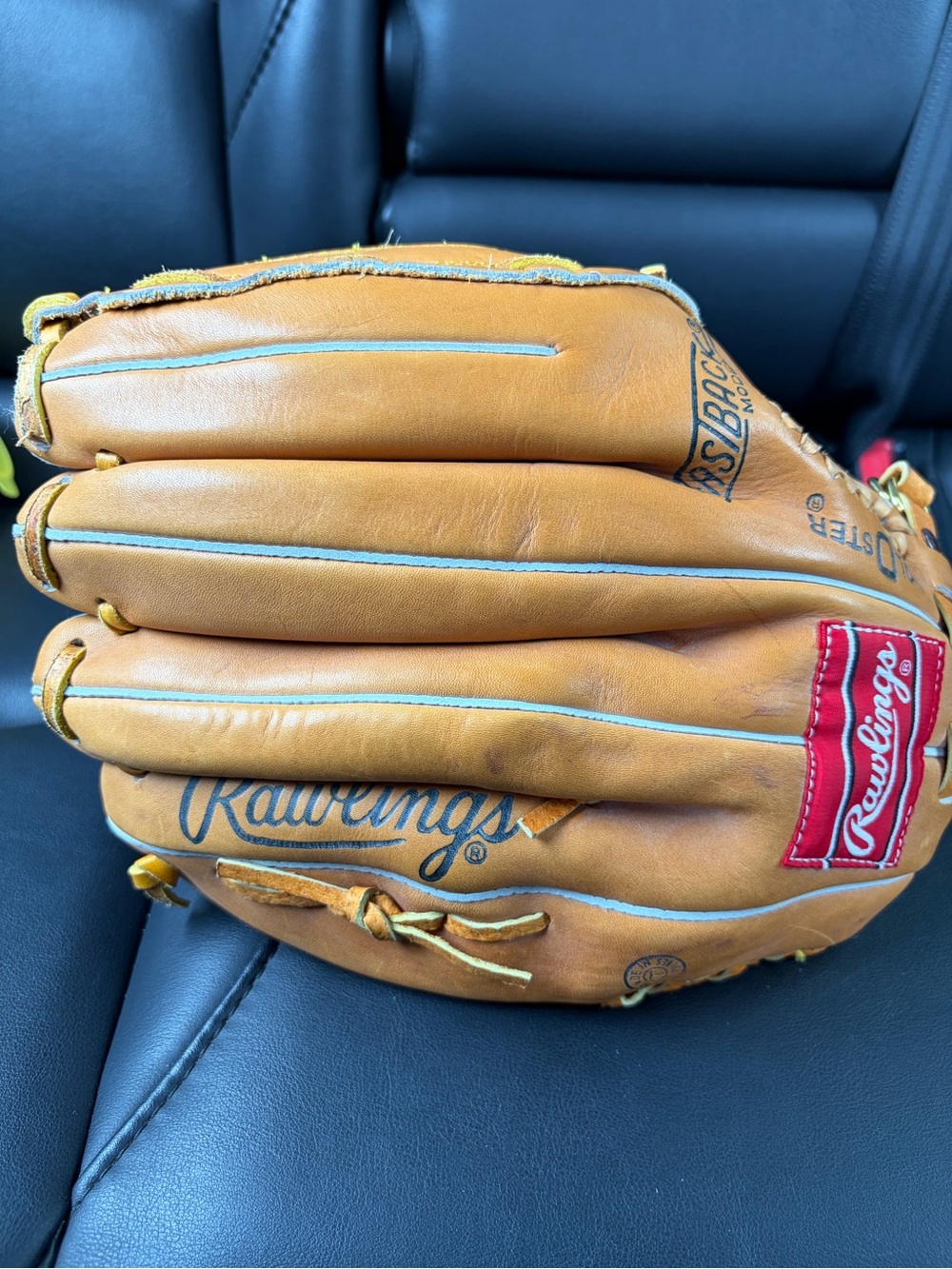 Rawlings Tan Leather Baseball Glove with Red Logo